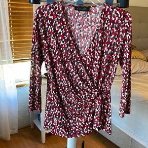 Black Label by Evan Picone top, cross top with tie at waist, size S